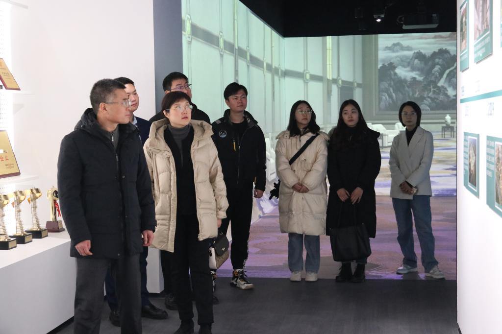 437ccm·必赢国际