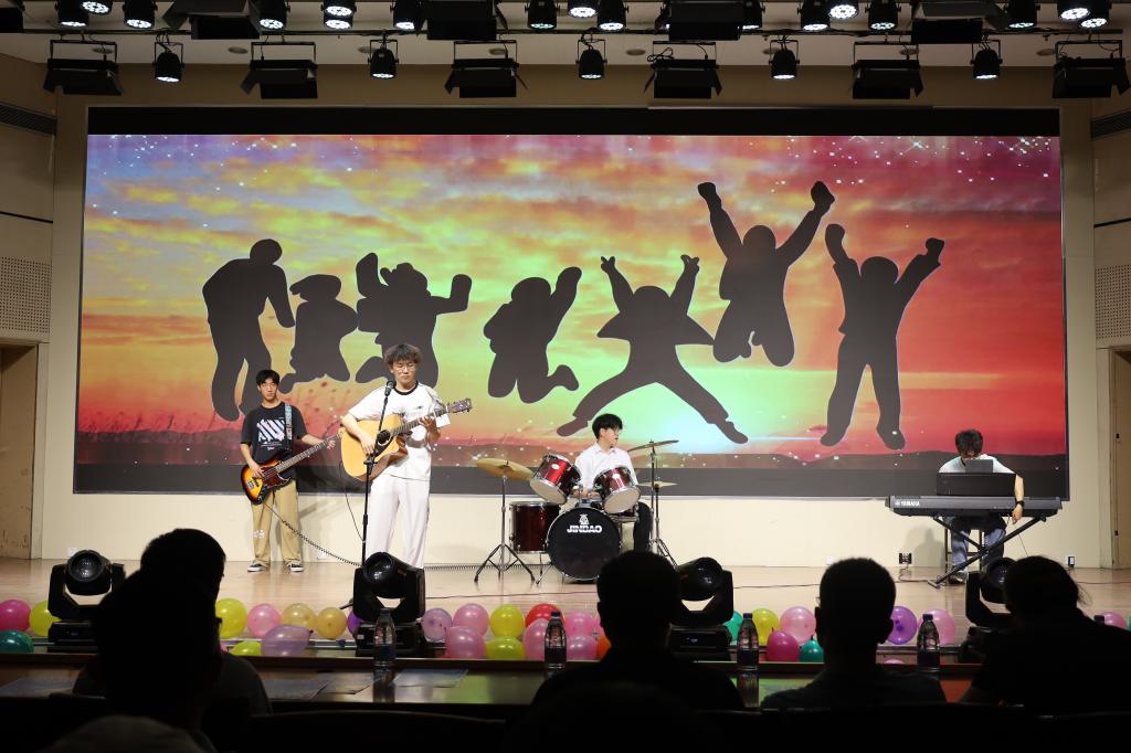 437ccm·必赢国际