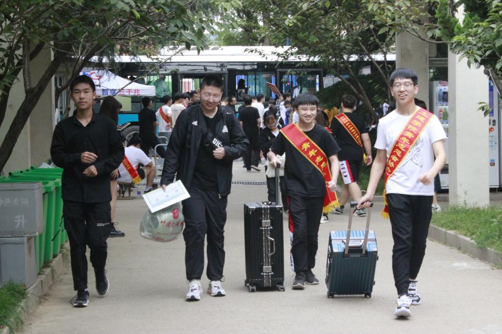 437ccm·必赢国际