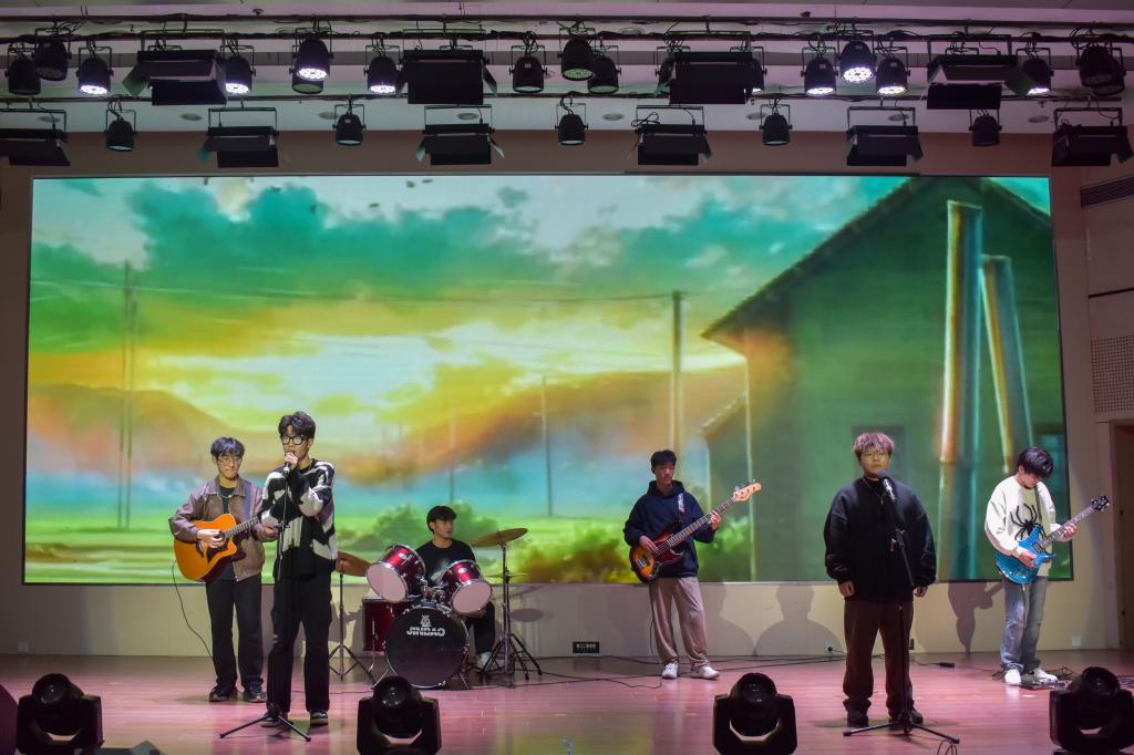 437ccm·必赢国际