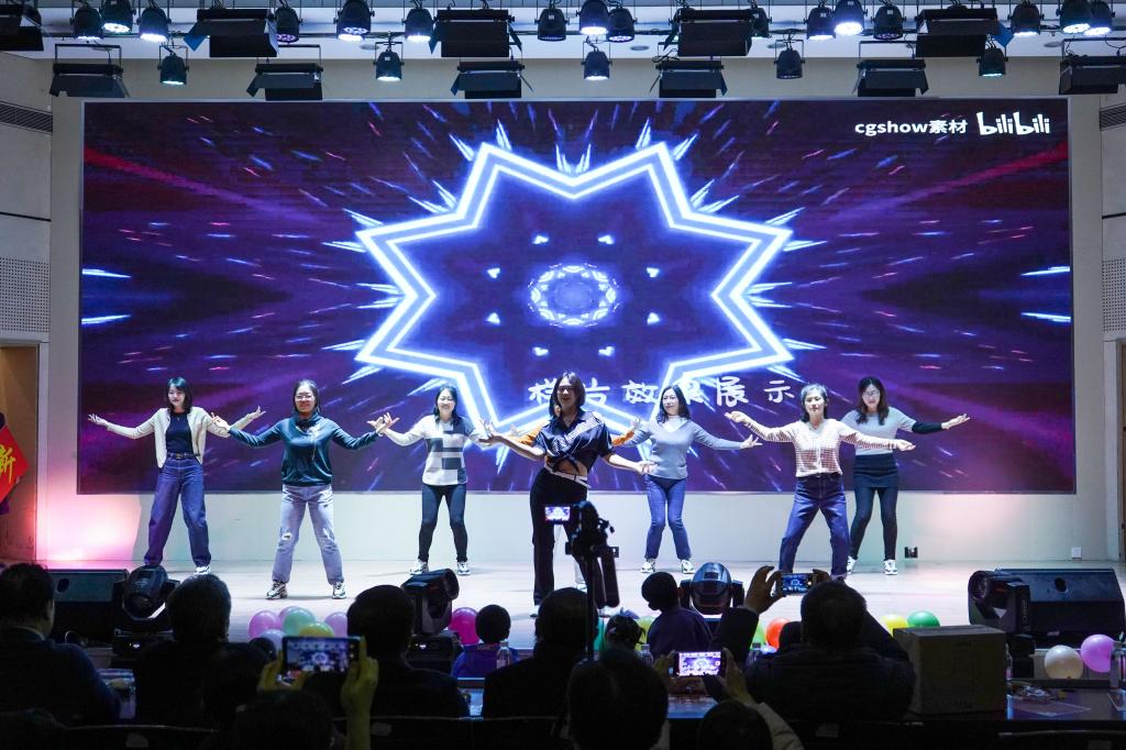 437ccm·必赢国际