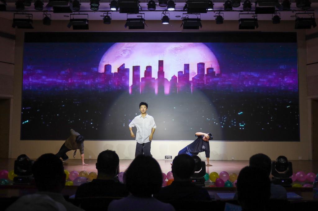 437ccm·必赢国际