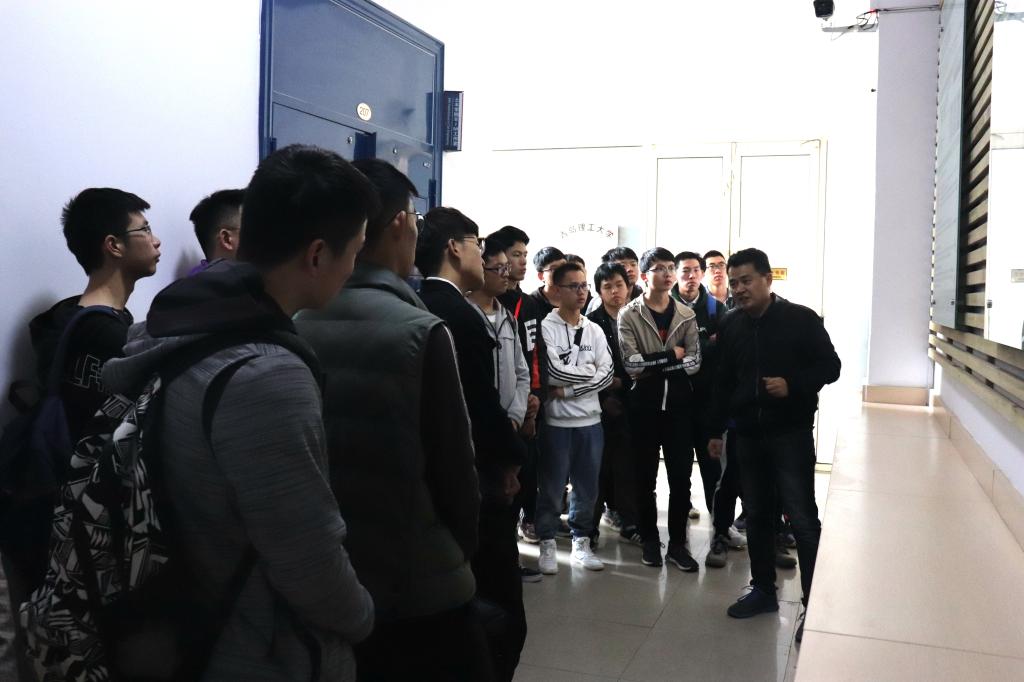 437ccm·必赢国际