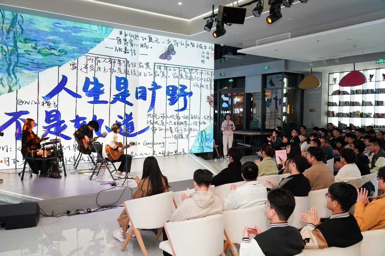 437ccm·必赢国际