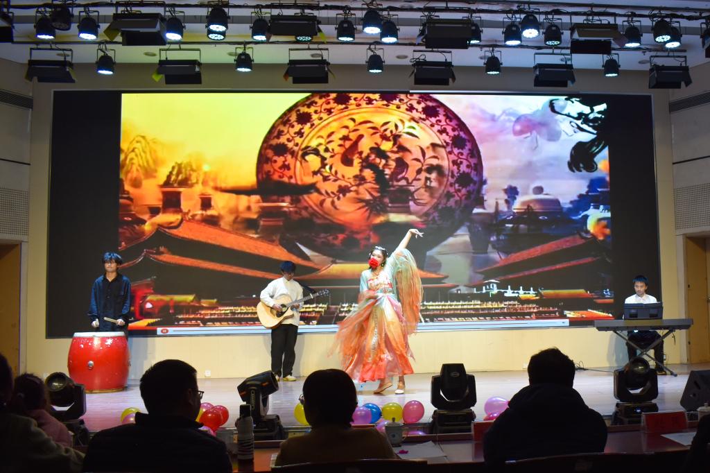 437ccm·必赢国际