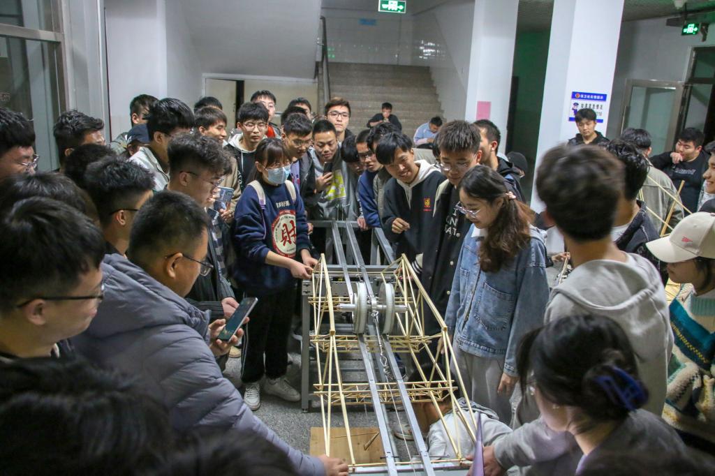 437ccm·必赢国际