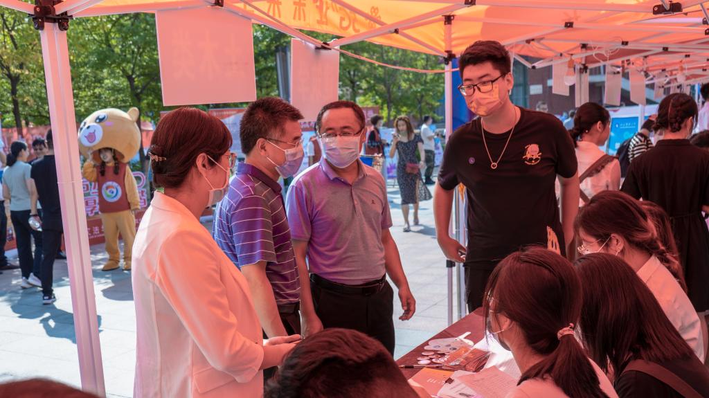 437ccm·必赢国际