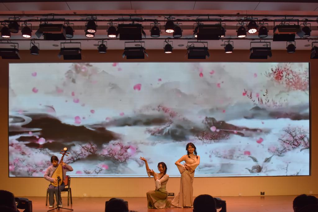 437ccm·必赢国际