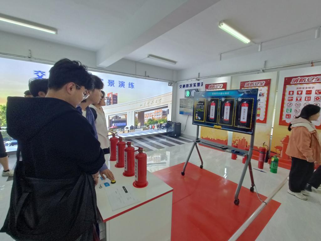 437ccm·必赢国际