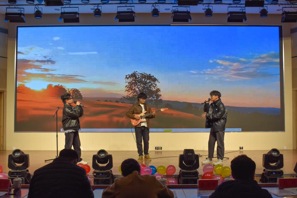 437ccm·必赢国际